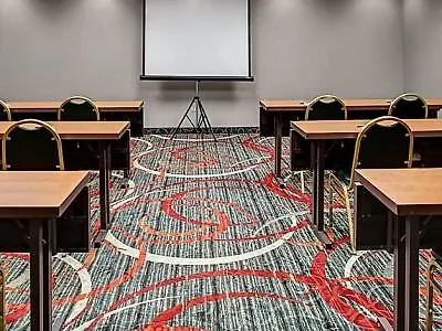 Holiday Inn Express Hotel & Suites Pittsburgh-South Side By Ihg USA