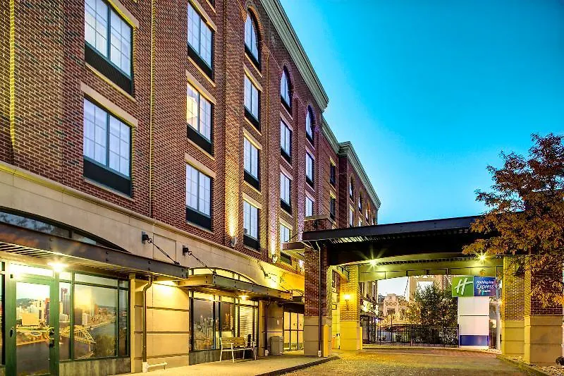 Holiday Inn Express Hotel & Suites Pittsburgh-South Side By Ihg USA