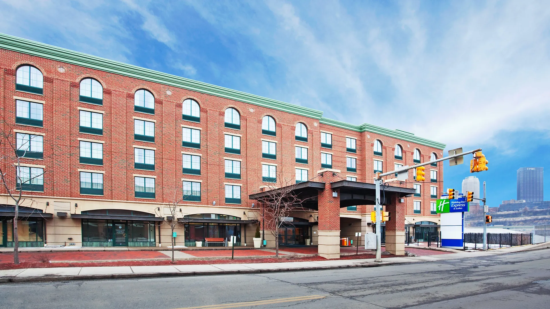 Holiday Inn Express Hotel & Suites Pittsburgh-South Side By Ihg location