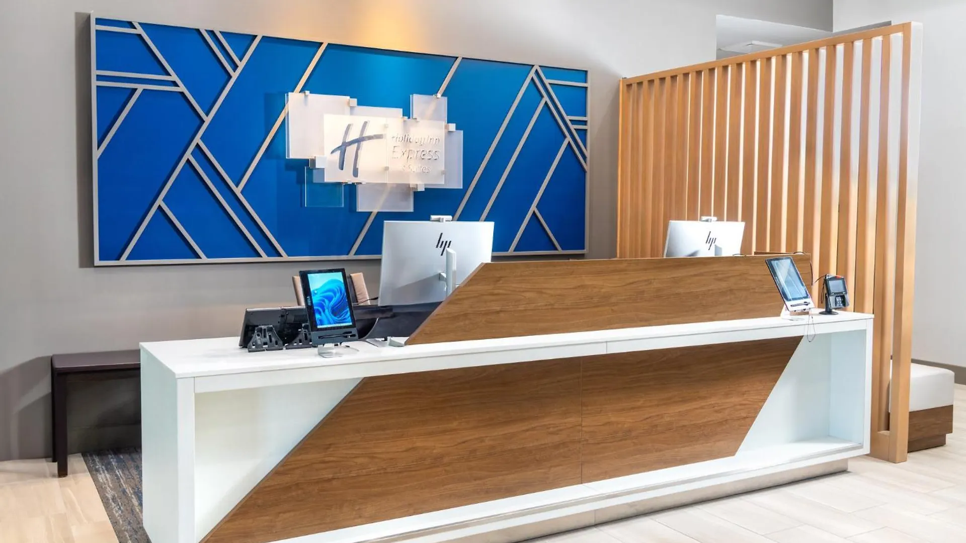 Holiday Inn Express Hotel & Suites Pittsburgh-South Side By Ihg 4*, Pittsburgh