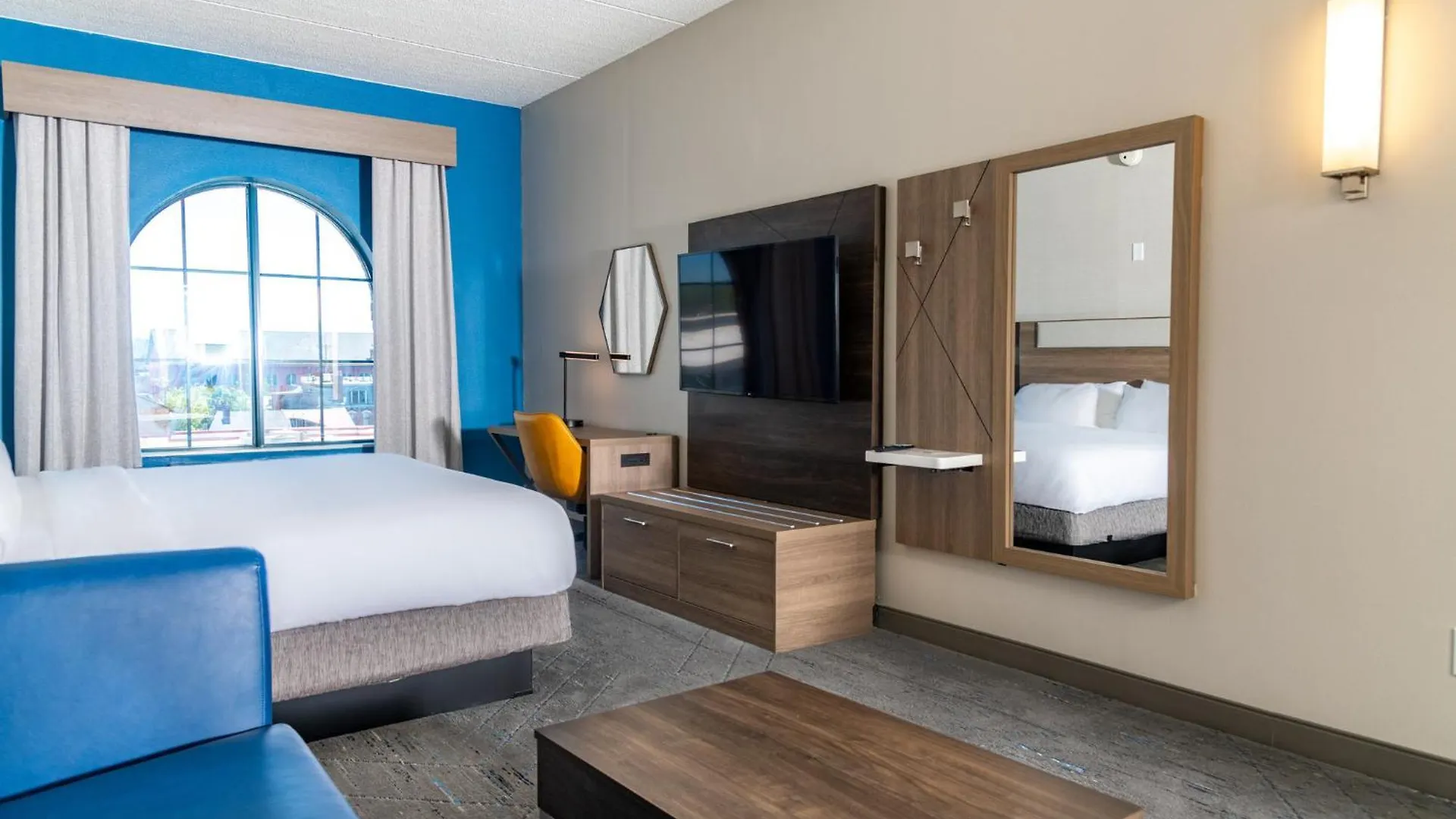 Holiday Inn Express Hotel & Suites Pittsburgh-South Side By Ihg