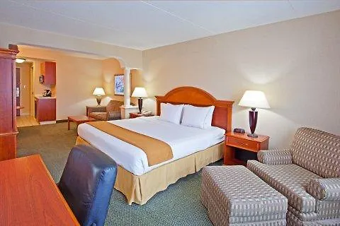 Holiday Inn Express Hotel & Suites Pittsburgh-South Side By Ihg 4*, Питтсбург США